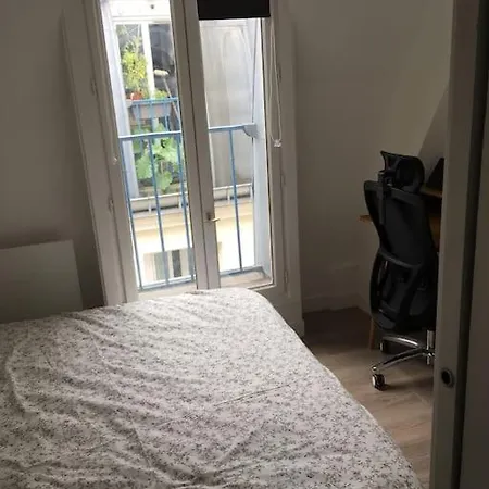 Super Parisien Xviiie Arrondissement 아파트 *